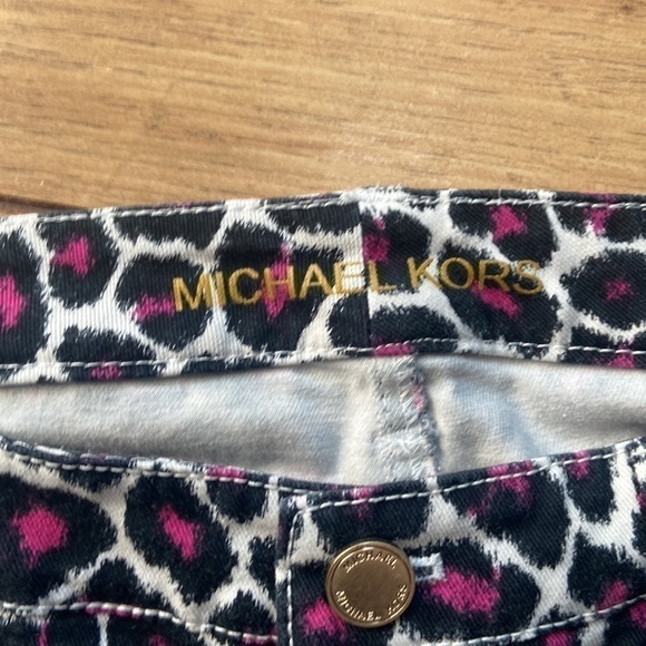 Michael Kors Pink Leopard Jeans Size 4 - Picture 3 of 6